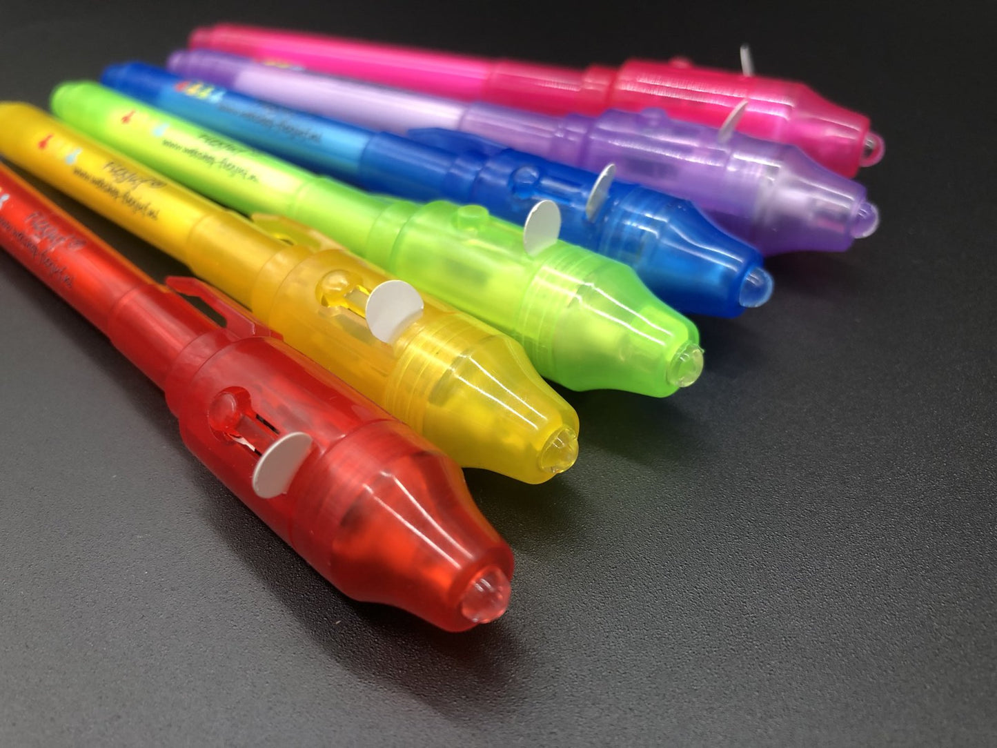 UV-Stifte mit unsichtbarer Tinte und Licht (6er-Set)