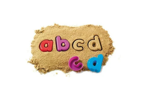 Zandvormen voordeelset: cijfers, kleine letters én hoofdletters!