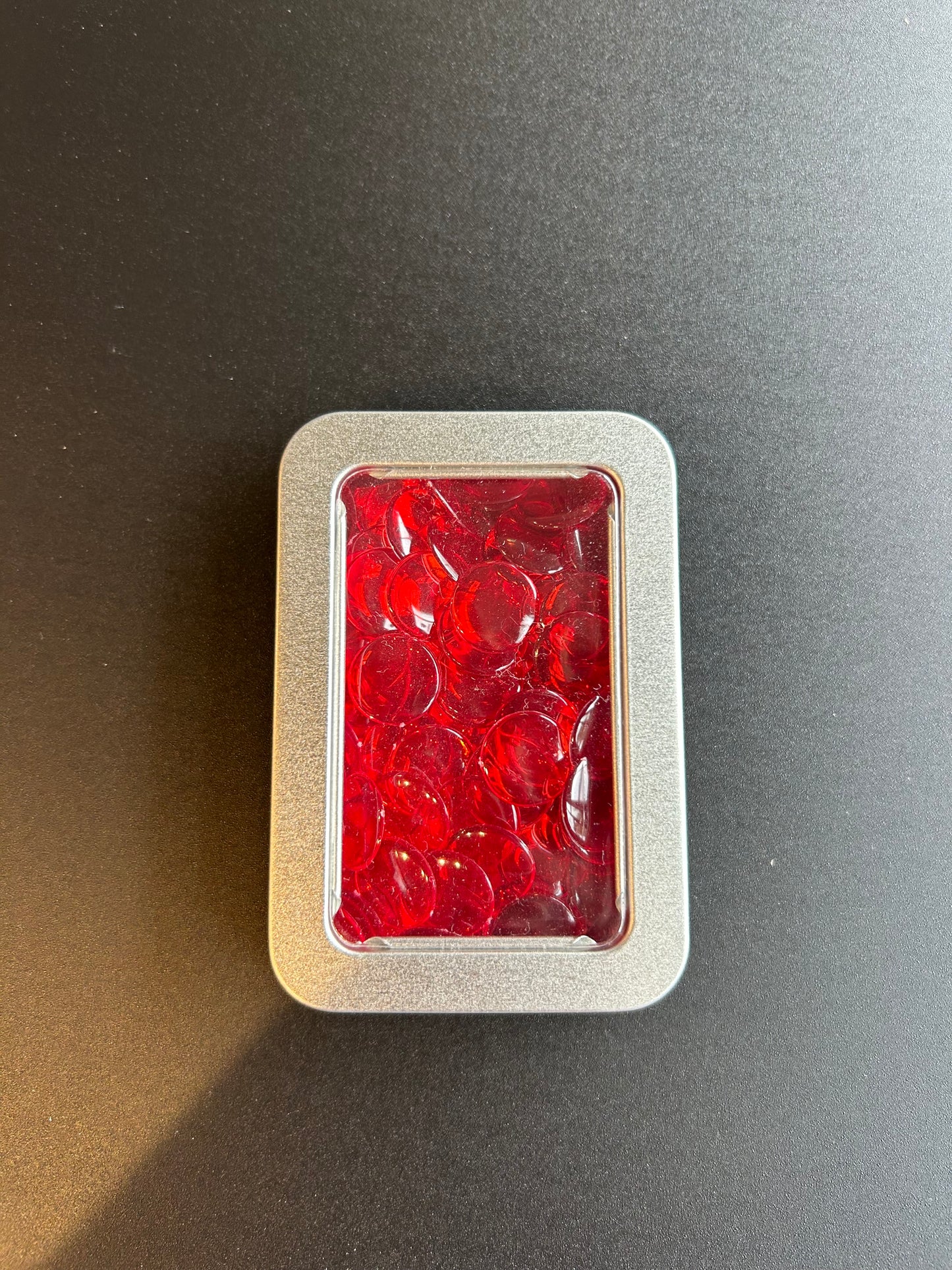 Rekenfiches in blikje (8x6 cm), Transparant rood (100 st.)