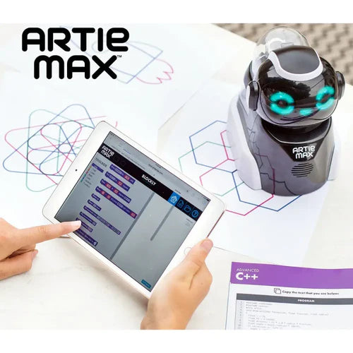 Artie Max Coderen & TekenRobot