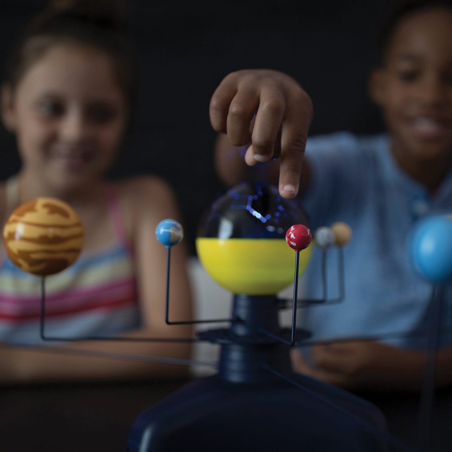 Geosafari Gemotoriseerd Zonnestelsel / planetarium