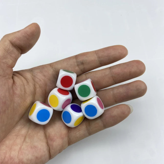 Farbige Würfel mit Punkten (Set mit 25 Stück)